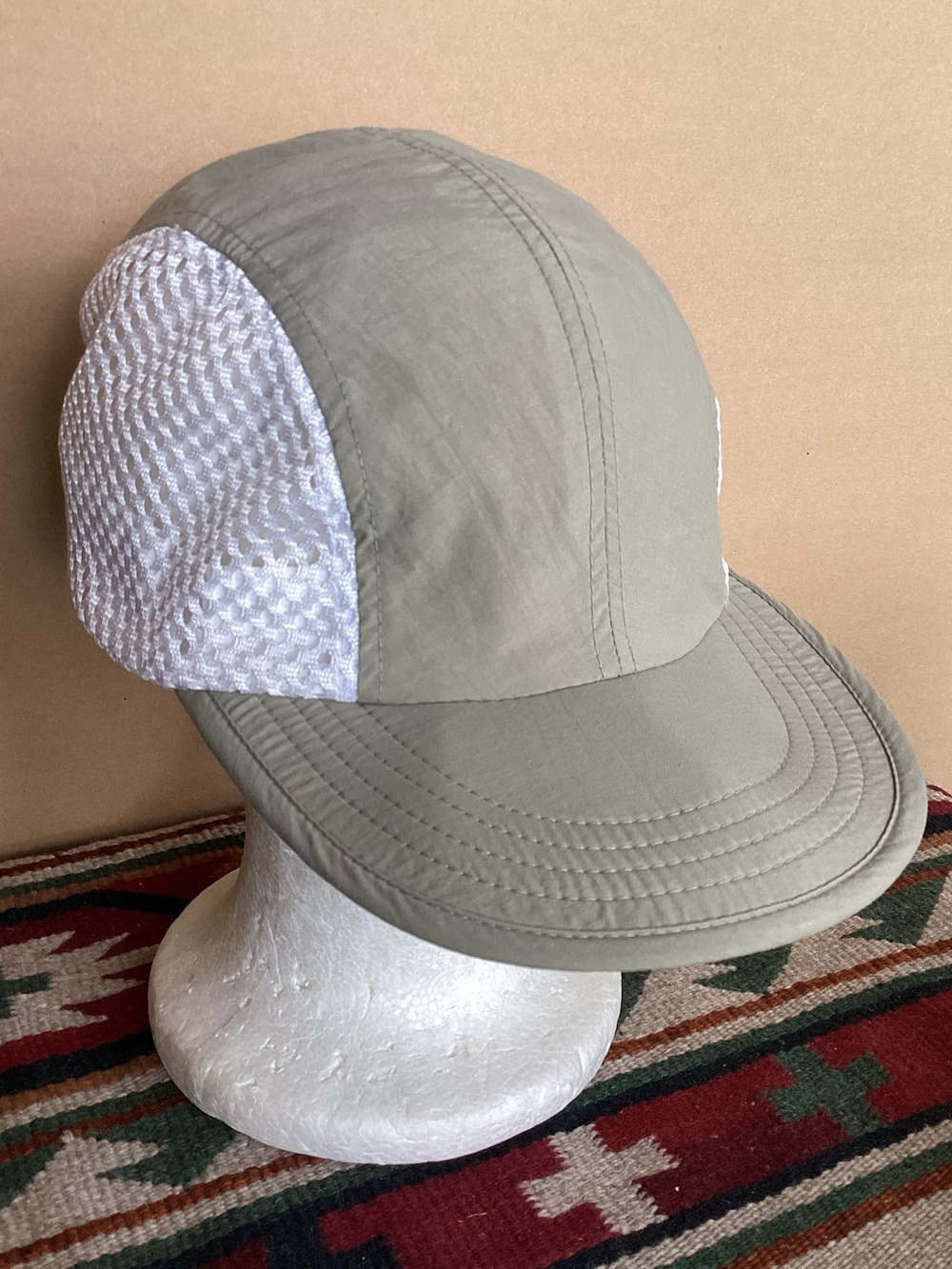 Vintage REI 5-panel hiking running mesh hat